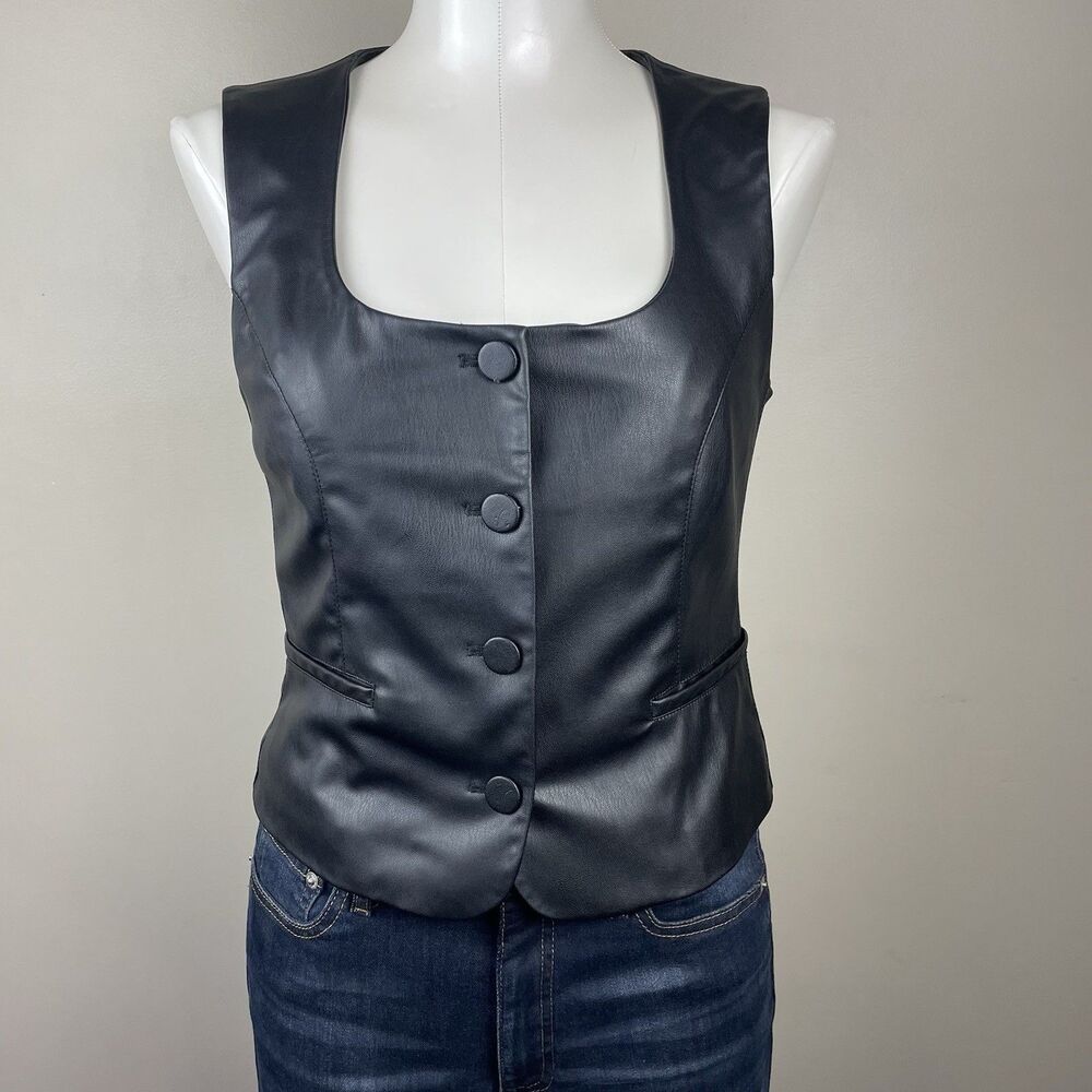 zara feminine Black XS faux leather button up preppy vest